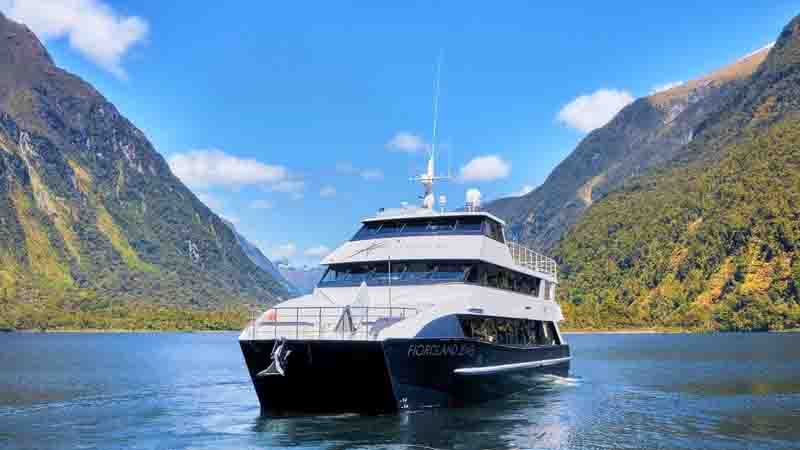 Fiordland Discovery invites you to experience a truly luxurious overnight cruise within one of the most incredible wilderness regions in the world, Milford Sound.